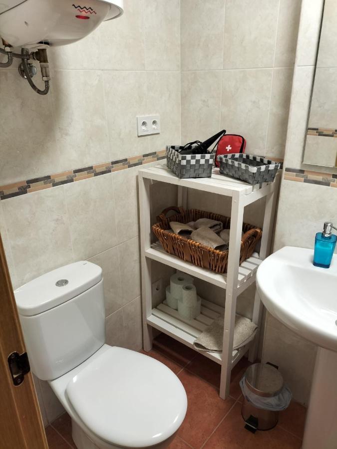 Ferienwohnung Montes De Lillo --Vut Le 625 Puebla de Lillo Exterior foto